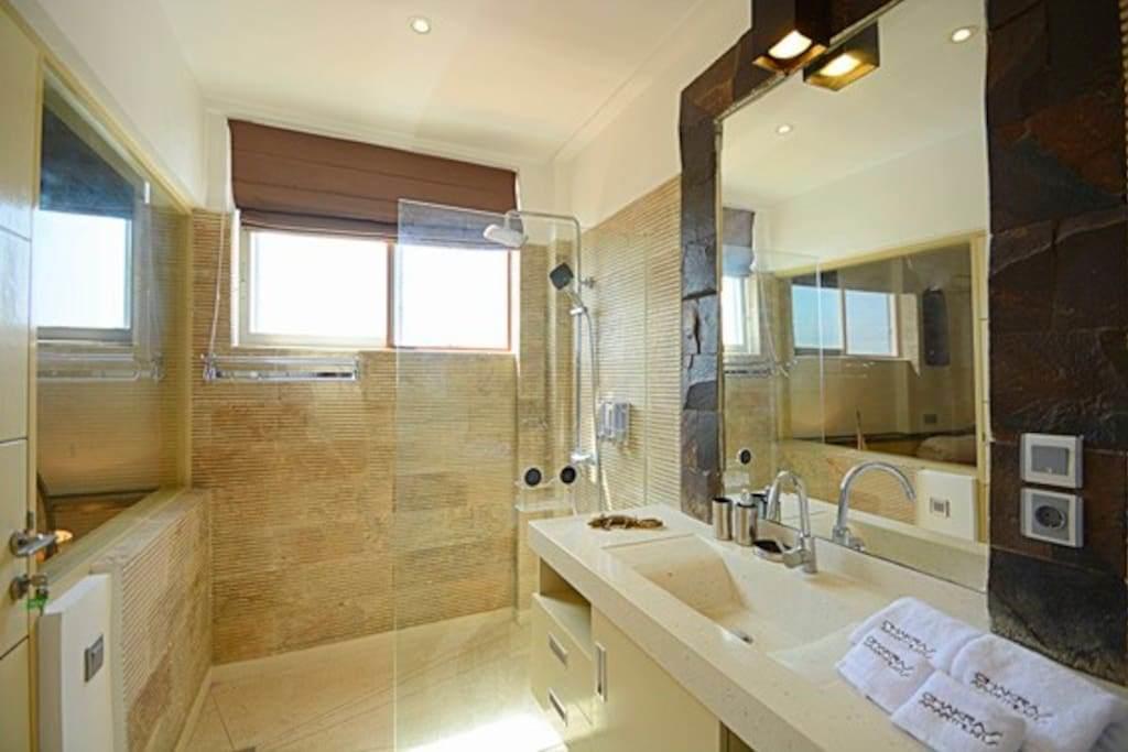 Flora Apartment Bali Seminyak  Ngoại thất bức ảnh